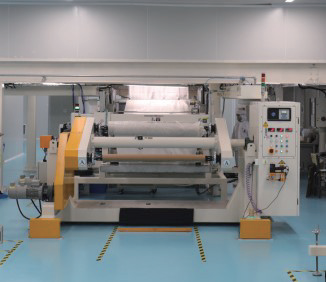 Gluing machine